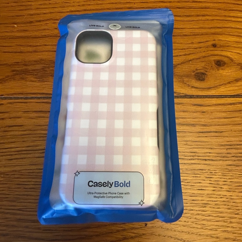 Casely Bold Pink Gingham Phone Case - iPhone 15 Plus
